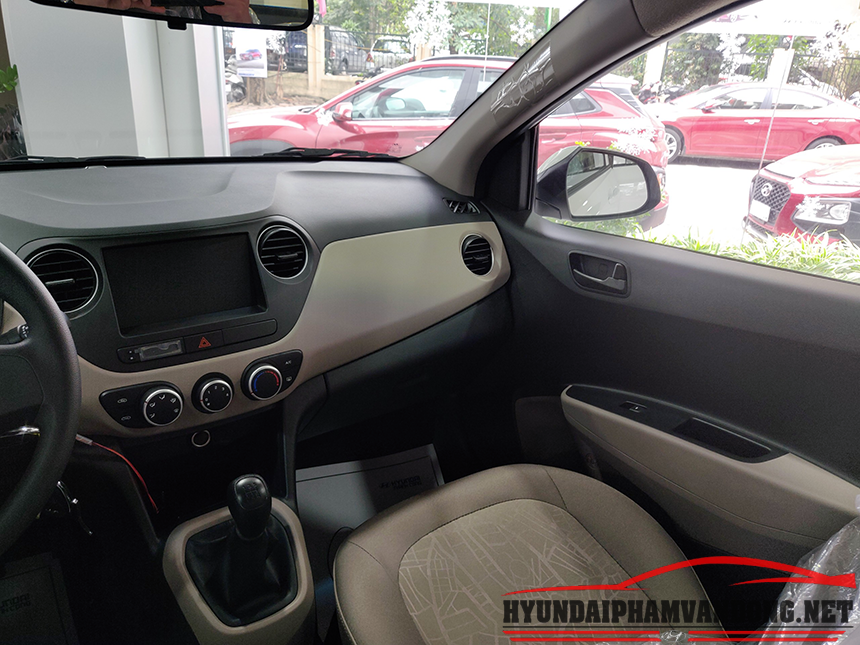 số tay 5 cấp trang bị trên Grand i10 sedan